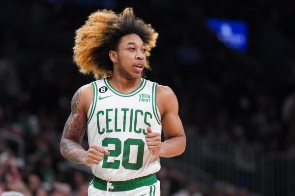 Celtics saved 2.27 million in salary after cutting Davidson, total salary dropped below the second tyrant line